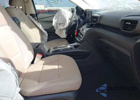 2021 Ford Explorer z USA, uszkodzony, nr VIN 1FMSK7BHXMGB91143